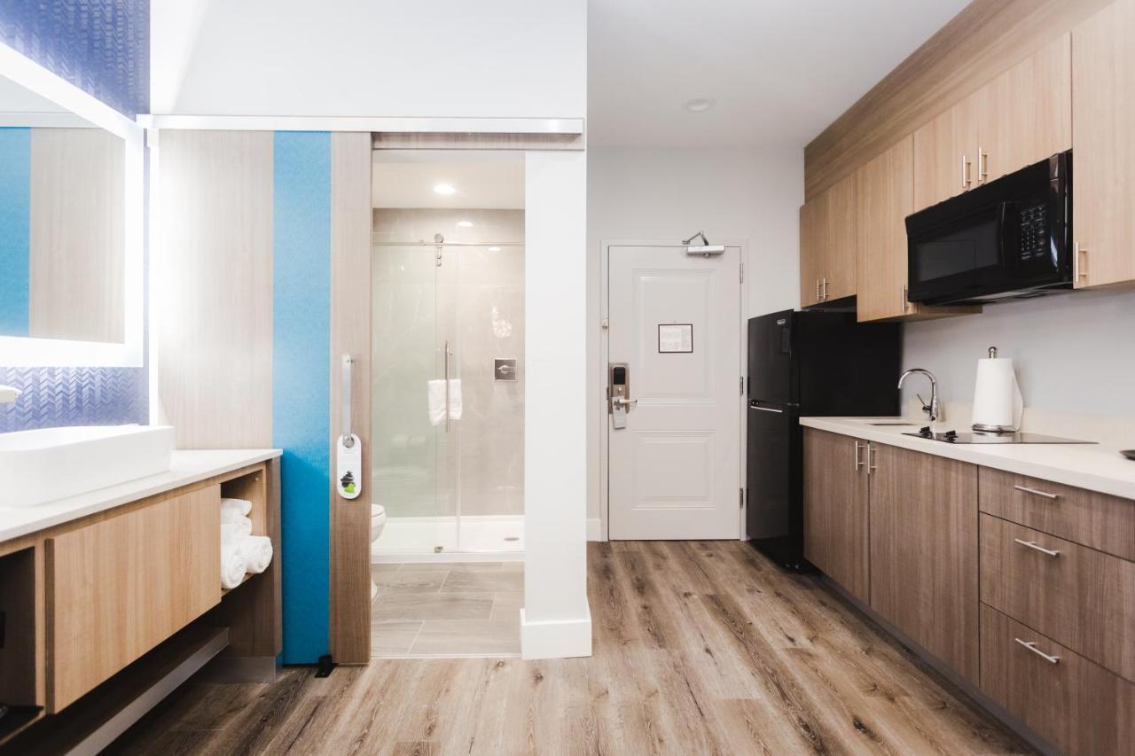 Otel Palace Blue Houston East Beltway 8 4*